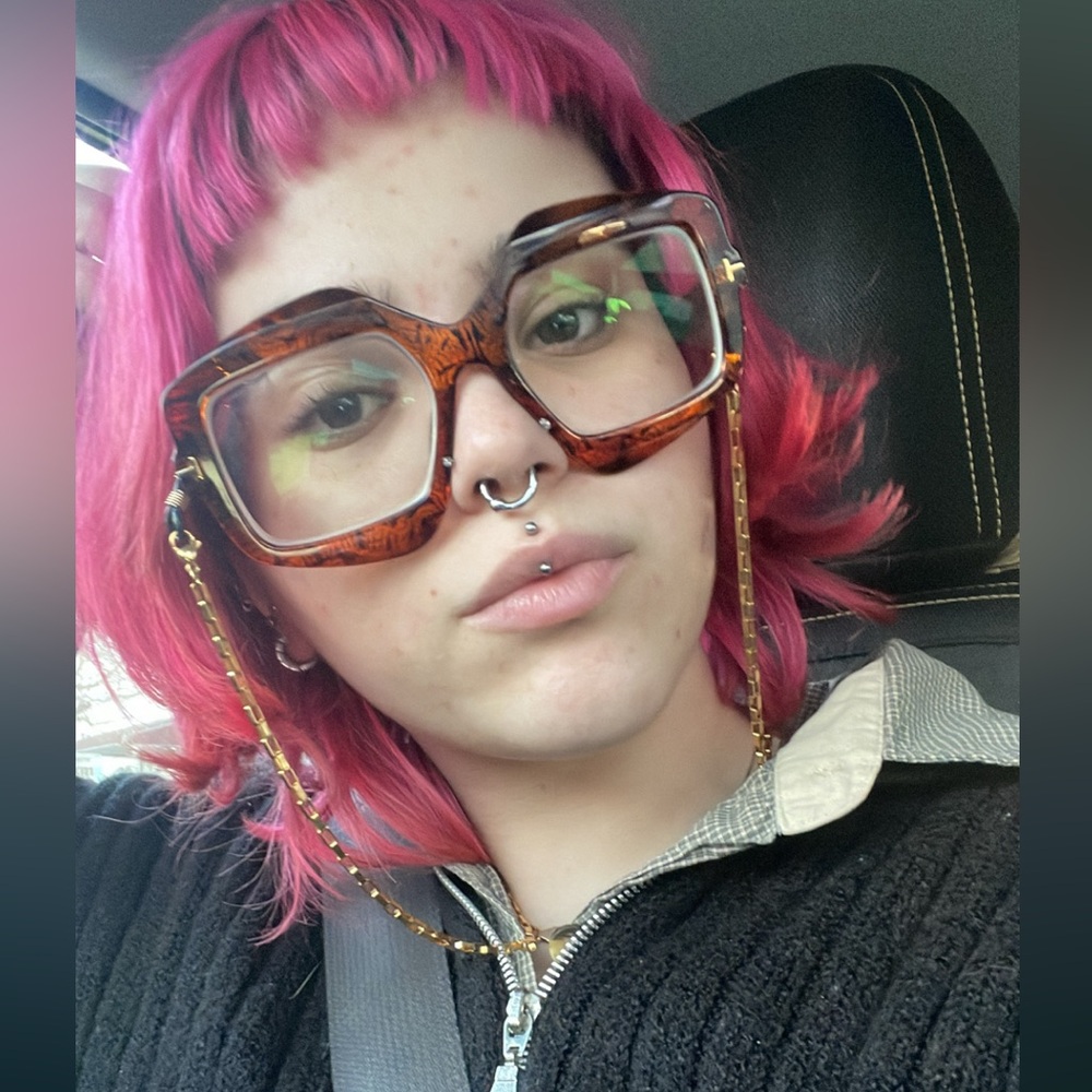 Meet your Posher, Erin